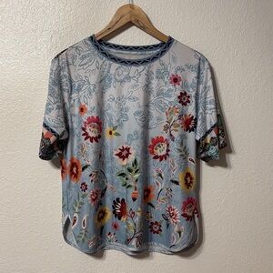 Johnny Was Active Short Sleeve Top Medium